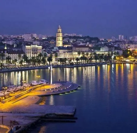 Orelj Ferienwohnung 아파트 스플리트
