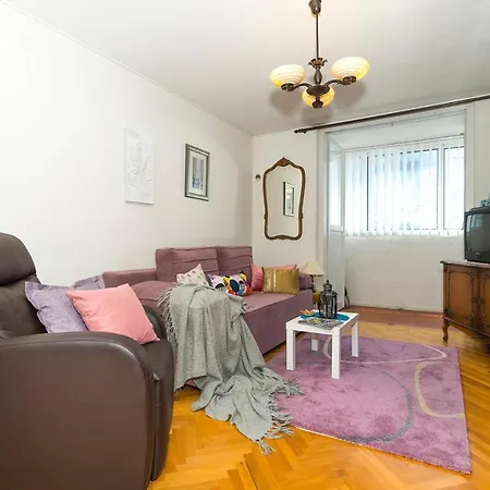 Orelj Ferienwohnung *