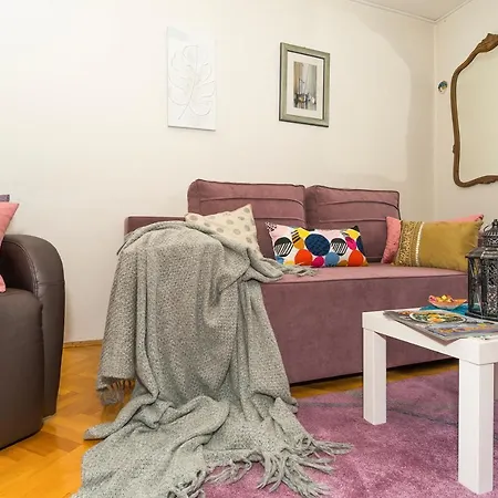 Orelj Ferienwohnung 아파트